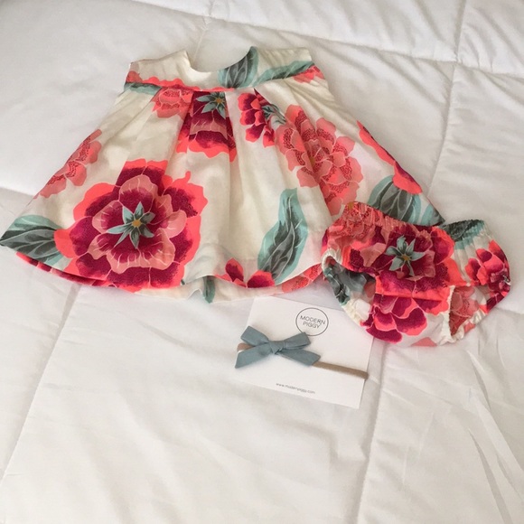 Tea Collection Other - Tea Collection Cassie Sateen Dress/Bow